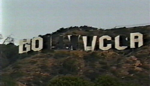 Лос-Анджелес. Знак HOLLYWOOD надпись, знака, буквы, очень, место, стали, несколько, новые, ЛосАнджелеса, убрали, нового, высоты, знаку, Калифорнийского, рекламной, около, после, дорога, парка, этого